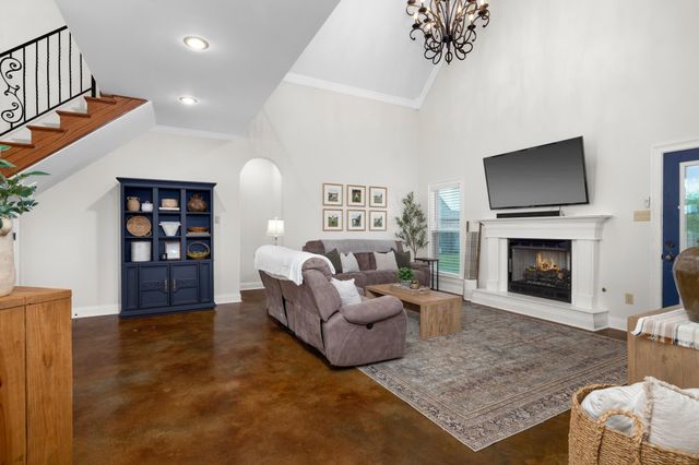 1233 DAWSON RD, Brighton, TN 38011