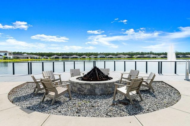 260 FUCHSIA STREET, Daytona Beach, FL 32124