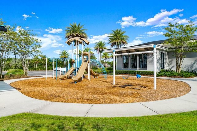 260 FUCHSIA STREET, Daytona Beach, FL 32124