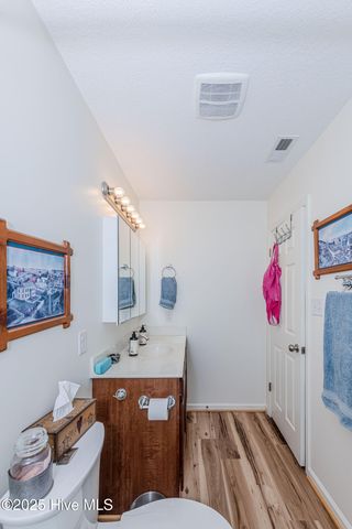 318 Sugarberry Court, Jacksonville, NC 28540
