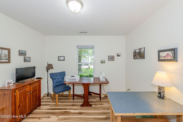 318 Sugarberry Court, Jacksonville, NC 28540
