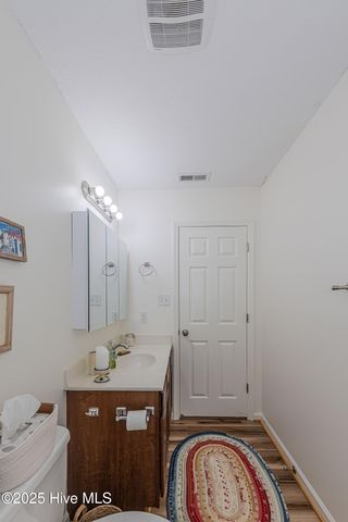 318 Sugarberry Court, Jacksonville, NC 28540