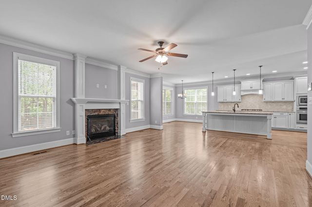 105 Roslin Way, Holly Springs, NC 27540