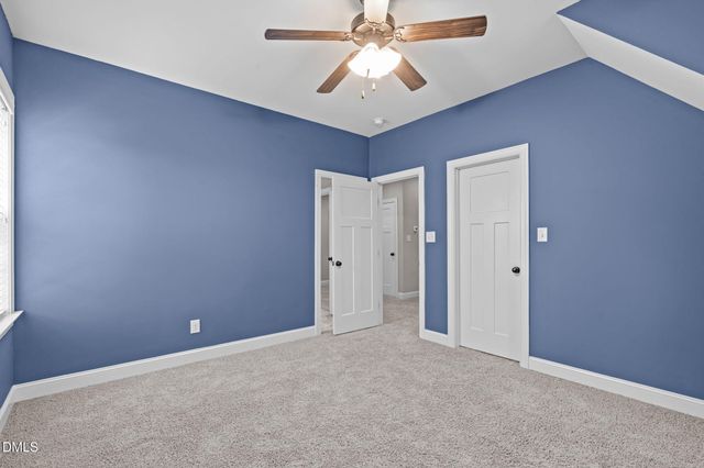 105 Roslin Way, Holly Springs, NC 27540