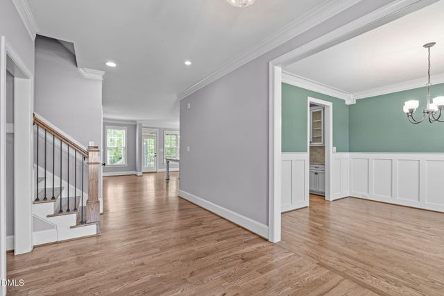 105 Roslin Way, Holly Springs, NC 27540