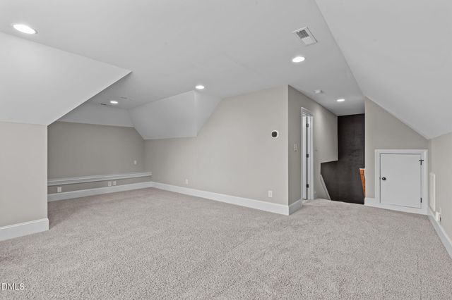 105 Roslin Way, Holly Springs, NC 27540