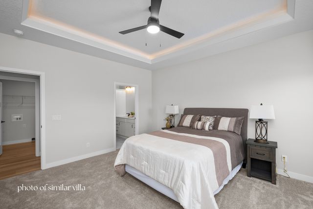 1867 REDBUD Circle 103, Eldridge, IA 52748