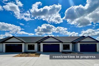 1867 REDBUD Circle 103, Eldridge, IA 52748