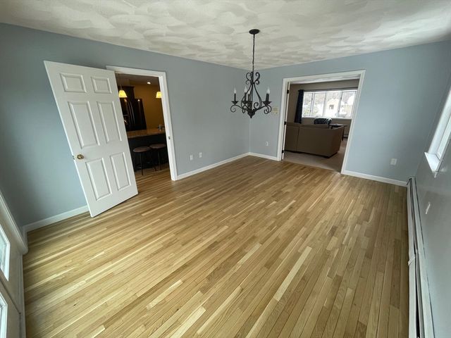 4 Indiana Ave 4, Woburn, MA 01801