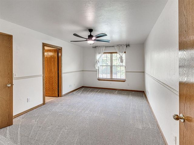 20611 Deer Springs Circle, Edmond, OK 73012