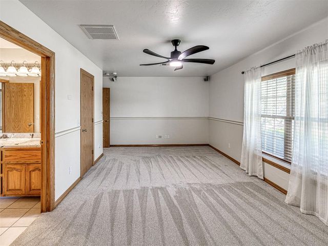 20611 Deer Springs Circle, Edmond, OK 73012