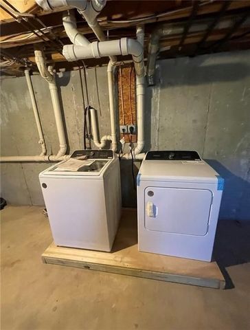 56 Prescott Street C, Providence, RI 02908