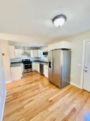 56 Prescott Street C, Providence, RI 02908