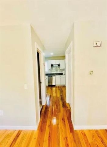 56 Prescott Street C, Providence, RI 02908