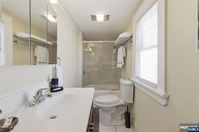 71 Monroe Street, Lodi, NJ 07644