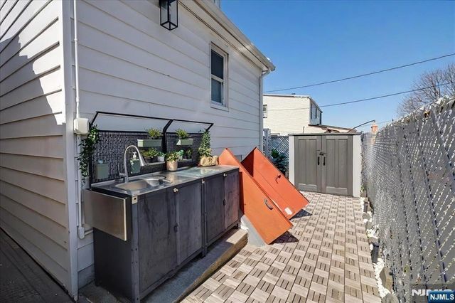 71 Monroe Street, Lodi, NJ 07644