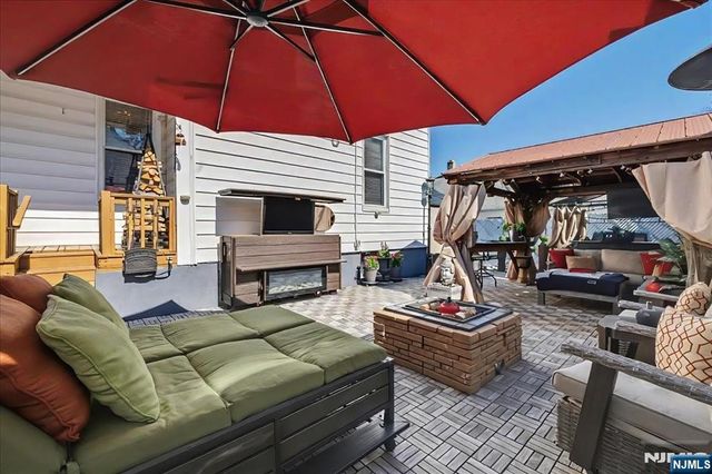 71 Monroe Street, Lodi, NJ 07644