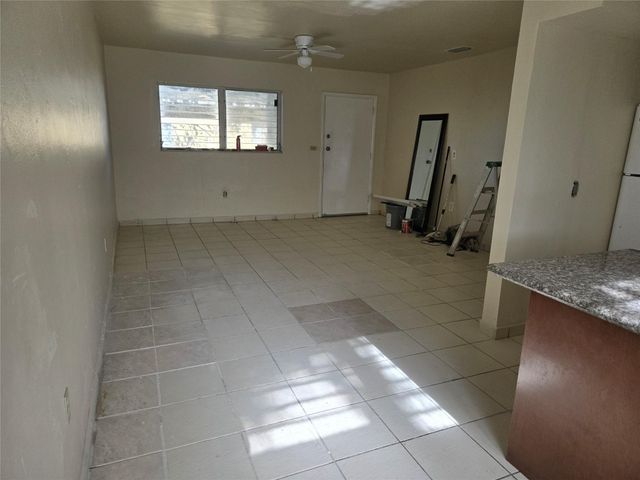 1560 NE 111TH Street 2, Miami, FL 33161