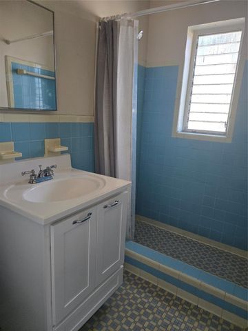 1560 NE 111TH Street 2, Miami, FL 33161