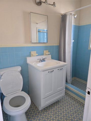 1560 NE 111TH Street 2, Miami, FL 33161