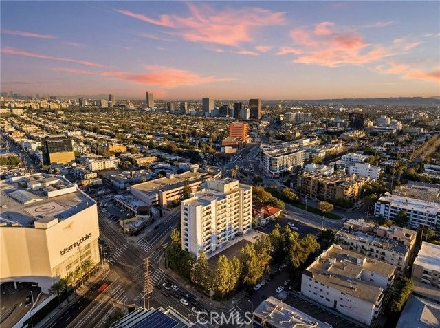 321 S San Vicente Boulevard 604, Los Angeles, CA 90048