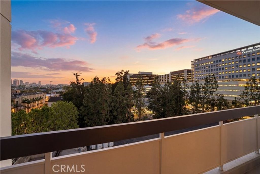 321 S San Vicente Boulevard 604, Los Angeles, CA 90048