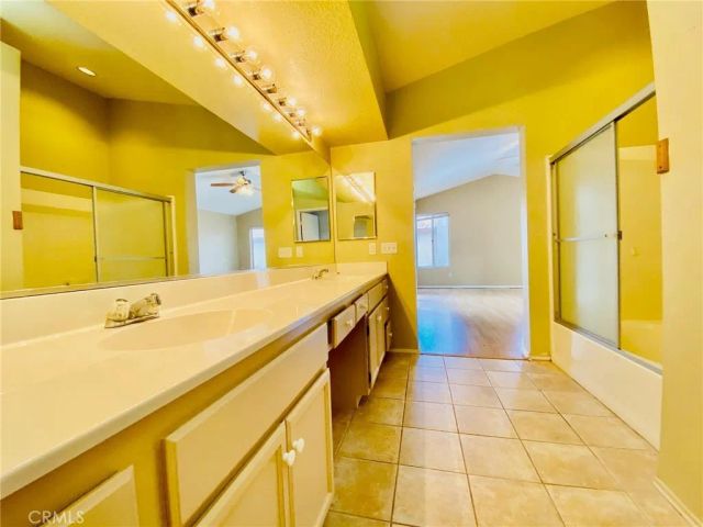 39221 Beacon Lane, Palmdale, CA 93551