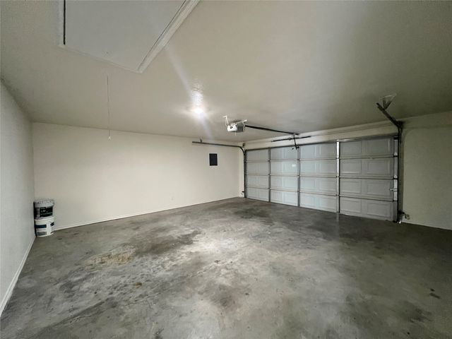 938 Austin Court, Weatherford, TX 76086