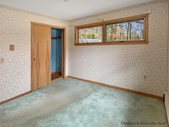 288 E 88th Street, Newaygo, MI 49337