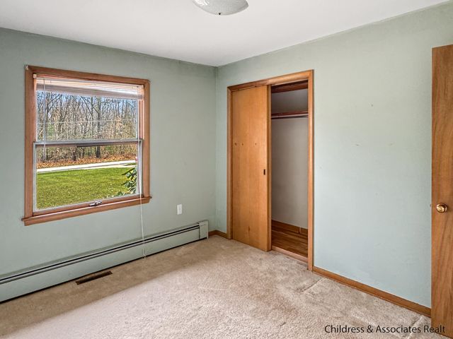 288 E 88th Street, Newaygo, MI 49337