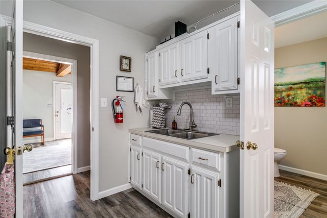 725 W Purnell Road A, Lewisville, TX 75067