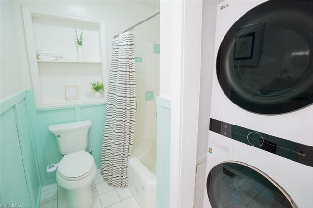 581 Clyde Drive, Winston-salem, NC 27104