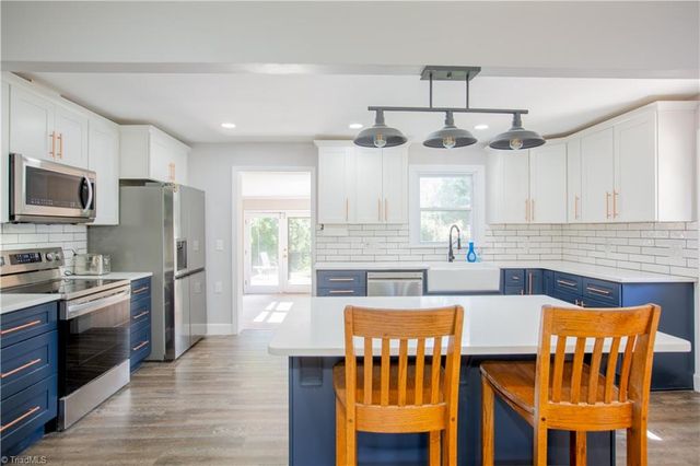 581 Clyde Drive, Winston-salem, NC 27104