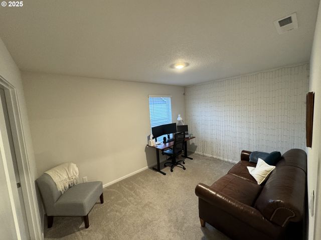 861 N 19TH Ave, Cornelius, OR 97113