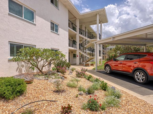 708 TAMIAMI TRAIL S 105, Venice, FL 34285