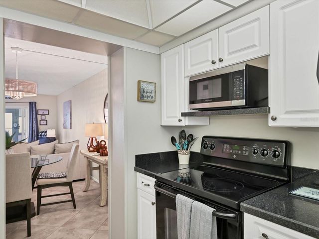 708 TAMIAMI TRAIL S 105, Venice, FL 34285