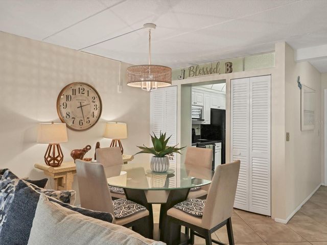 708 TAMIAMI TRAIL S 105, Venice, FL 34285