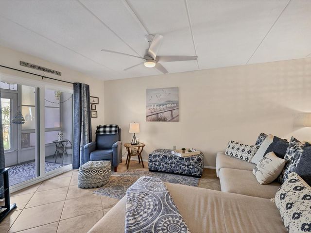 708 TAMIAMI TRAIL S 105, Venice, FL 34285