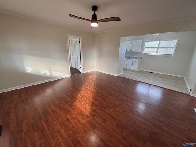 734 Red Hat Road, Decatur, AL 35601