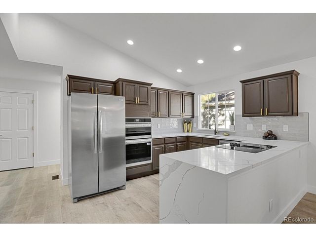 1894 S Marshall Cir, Lakewood, CO 80232