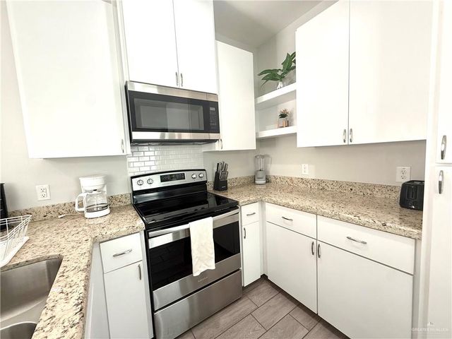1303 W Heritage Drive 1, Pharr, TX 78577