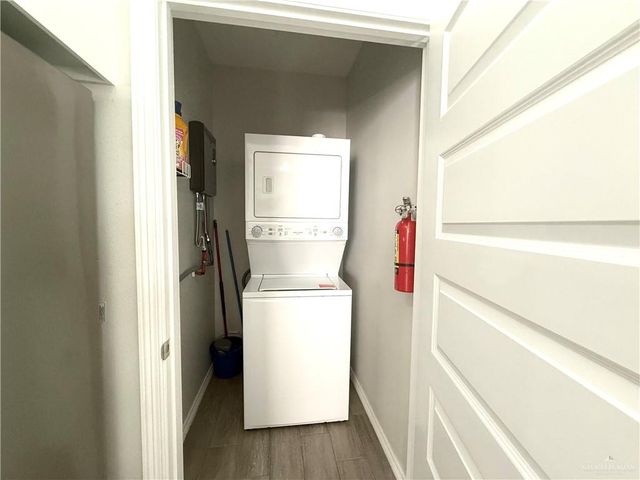 1303 W Heritage Drive 1, Pharr, TX 78577