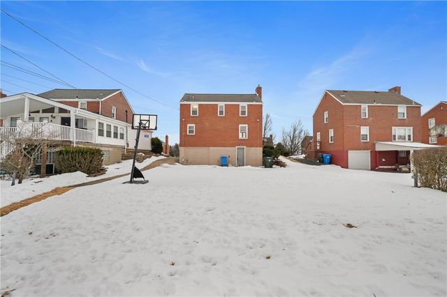 5354 Greenridge Dr, Whitehall, PA 15236