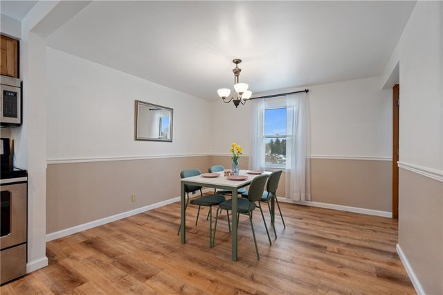 5354 Greenridge Dr, Whitehall, PA 15236