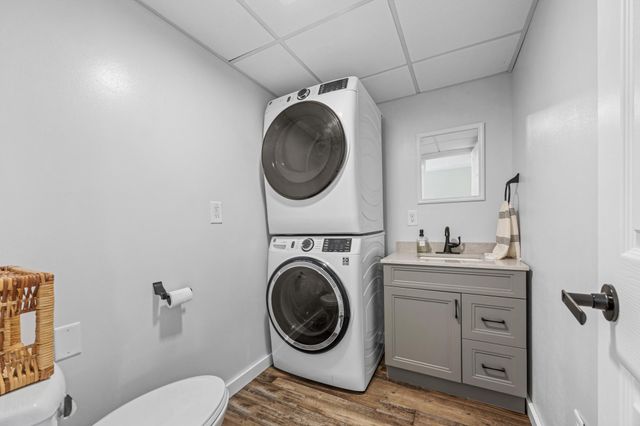 1138 20th Street N, Moorhead, MN 56560