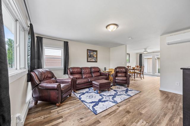 1138 20th Street N, Moorhead, MN 56560