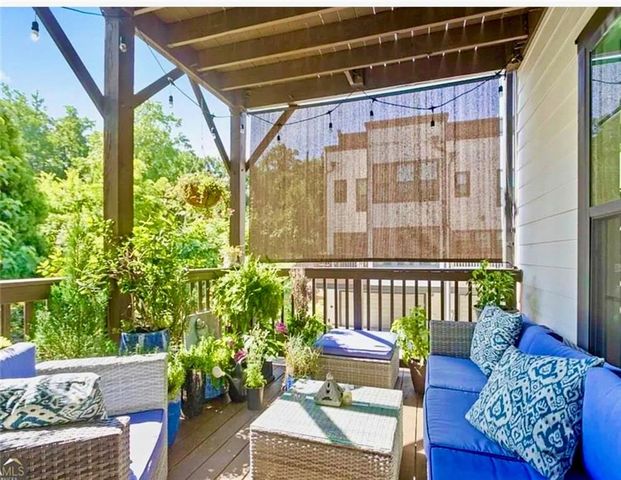 1501 Cobalt Drive NW, Atlanta, GA 30318
