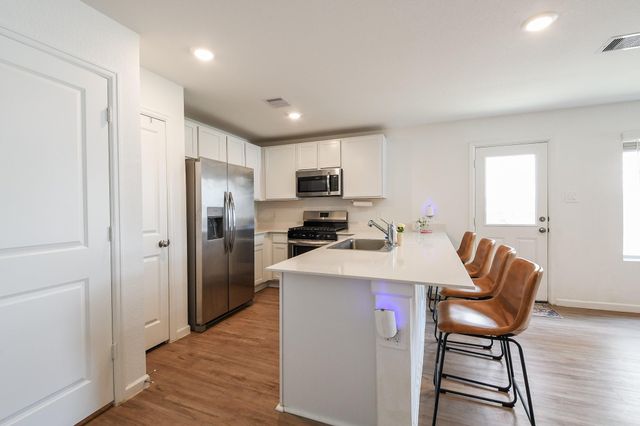 2728 Cadiz Bay Drive, Conroe, TX 77301