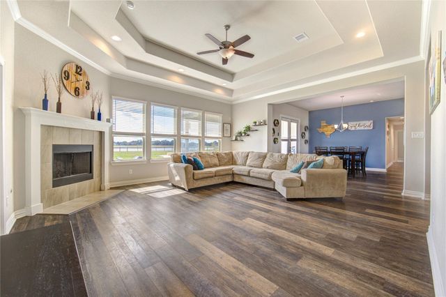 203 Lily Lane, Rosharon, TX 77583