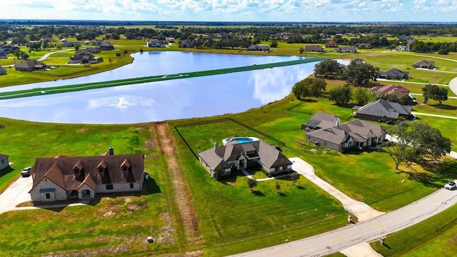 203 Lily Lane, Rosharon, TX 77583